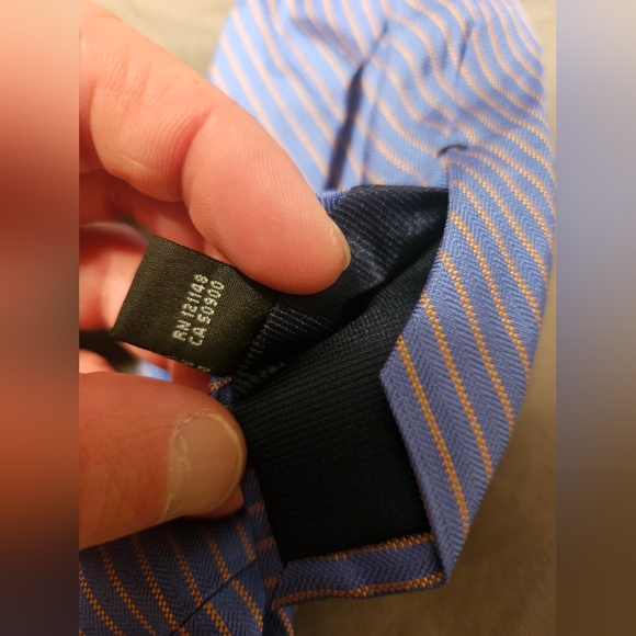 Michael Kors tie - Picture 3 of 5